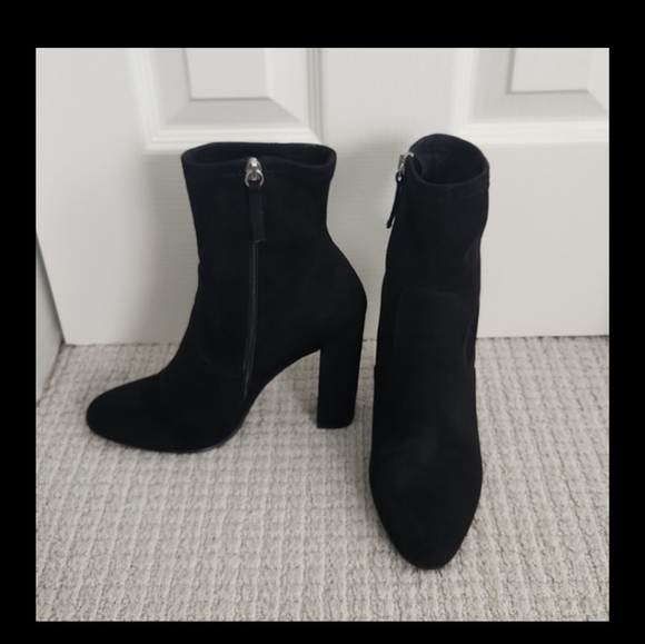 Steve Madden Echo Suede Booties - Picture 6 of 6